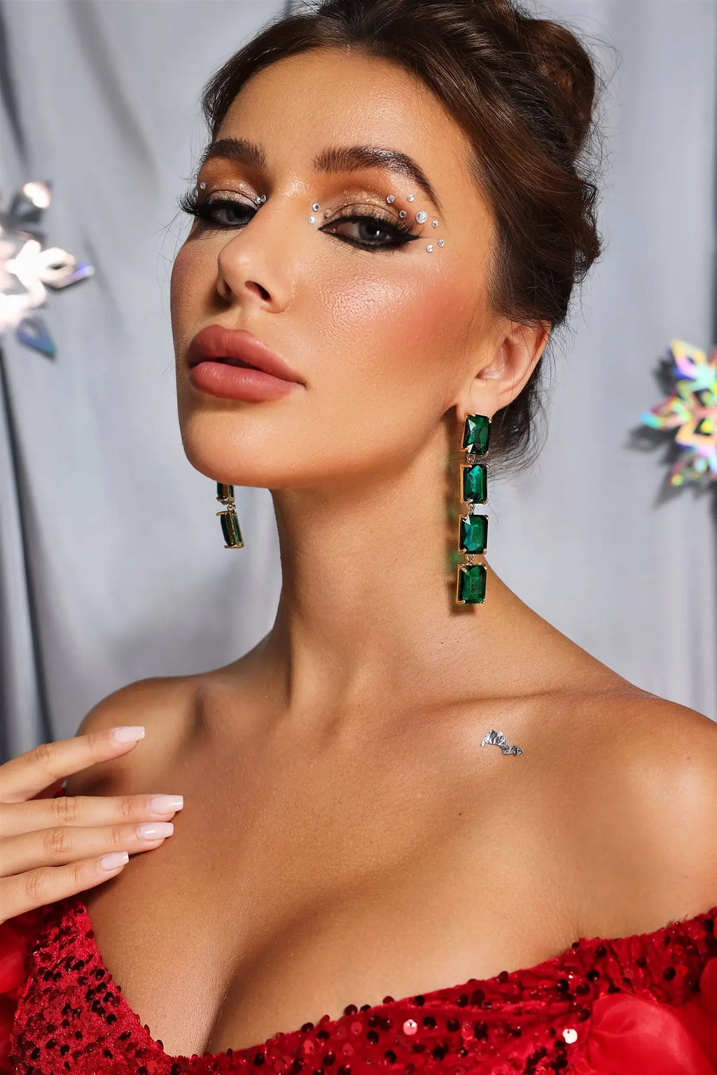 Oiala-Rhinestion-Earrings-2.progressive