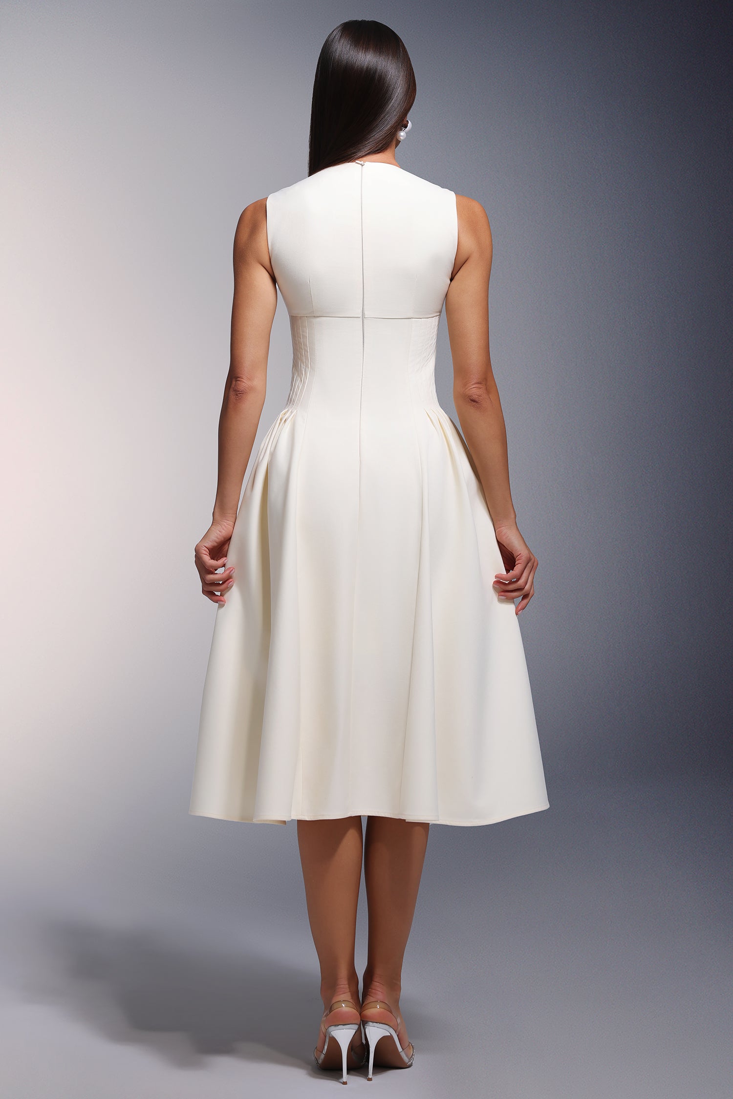 Rochie midi crem cu talie accentuată Noemi