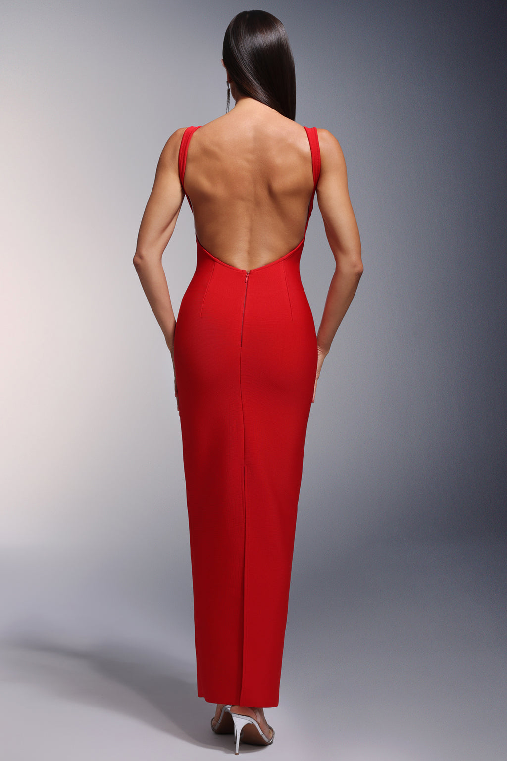 Rochie lungă roșie mulată cu bretele late Ruby