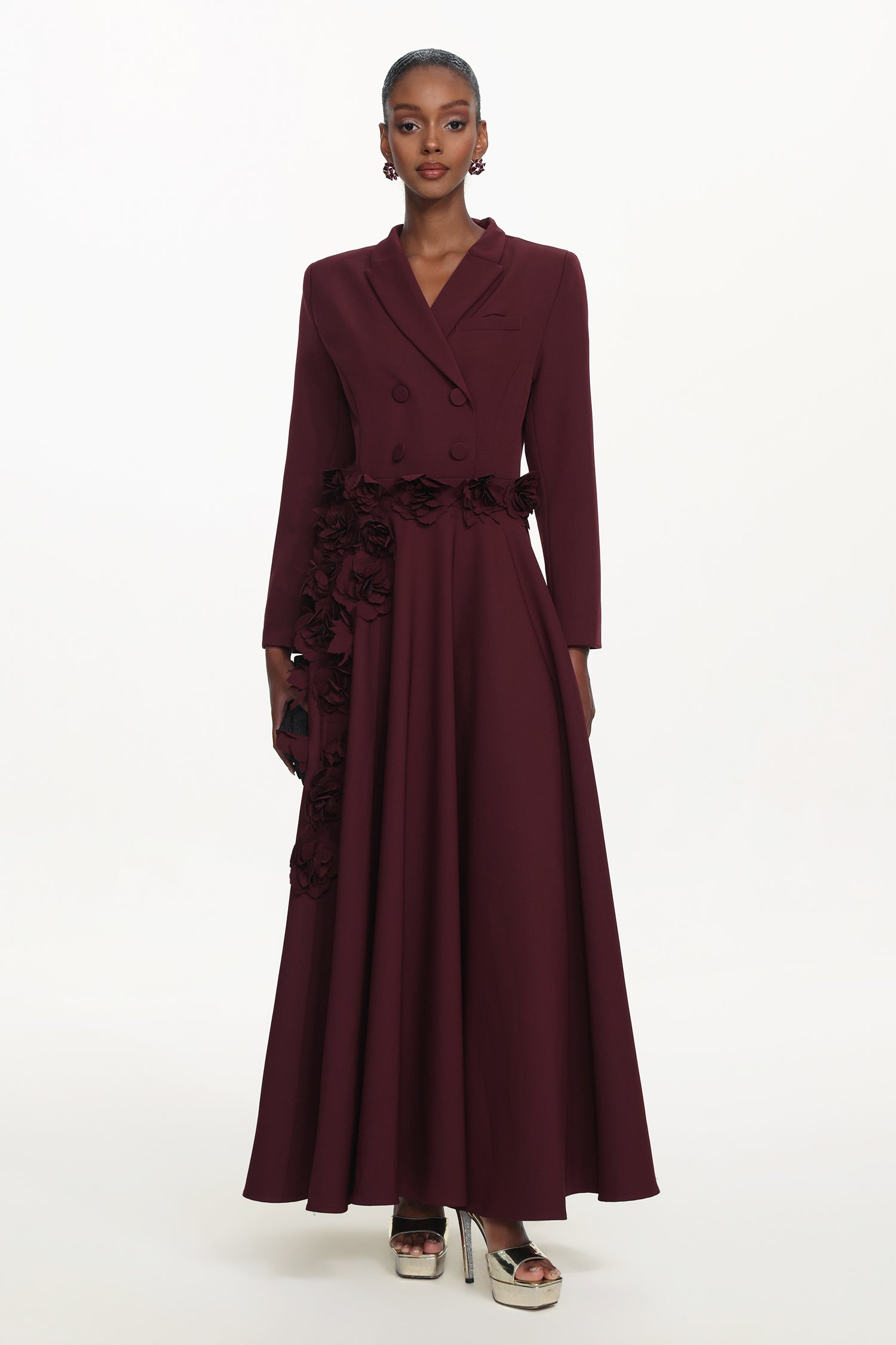 Rochie Maxi Bordo cu Guler Tip Sacou și Aplicații Florale 3D