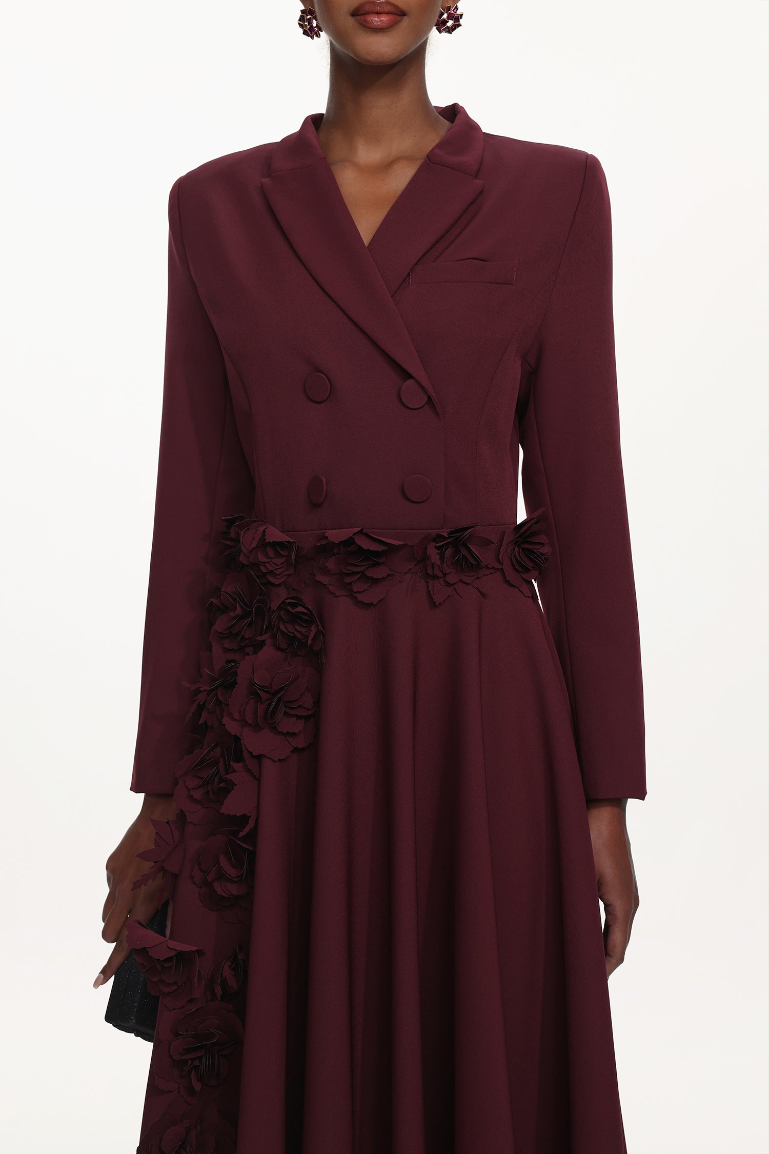 Rochie Maxi Bordo cu Guler Tip Sacou și Aplicații Florale 3D