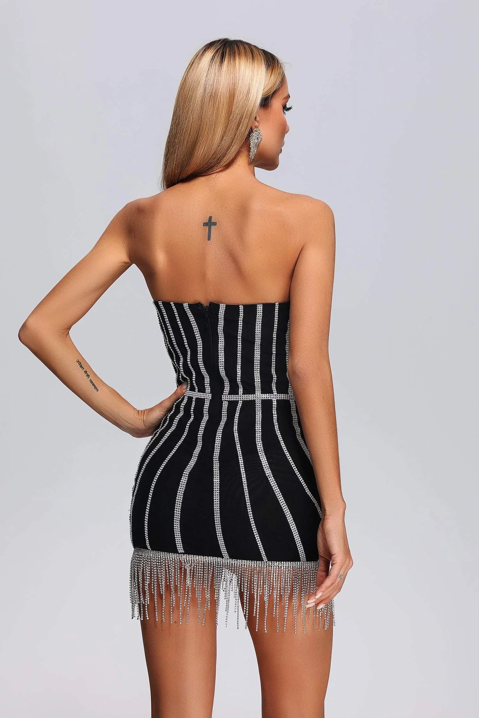 1086 Lola Diamond Negru