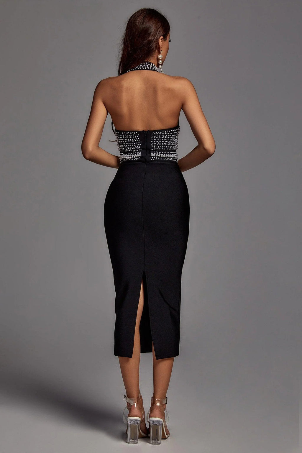 1256 Cornelia Pearl Negru