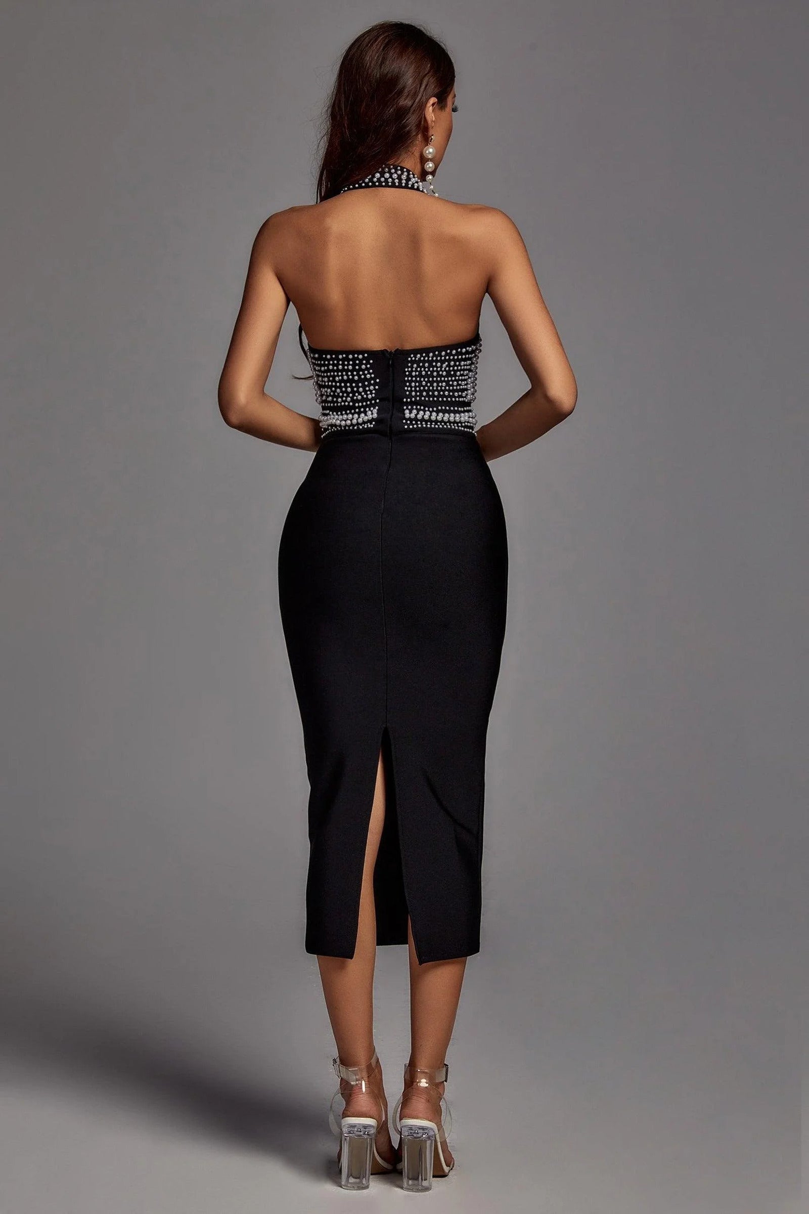 1256 Cornelia Pearl Negru