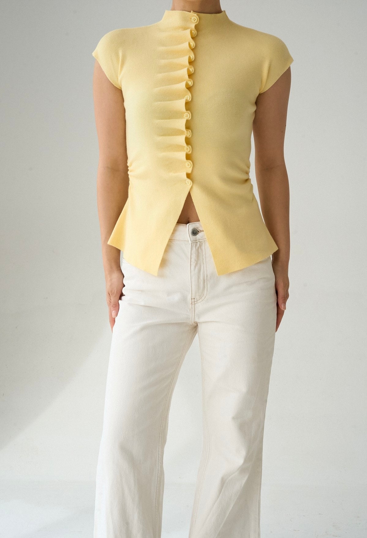 Tricou Charm Yellow
