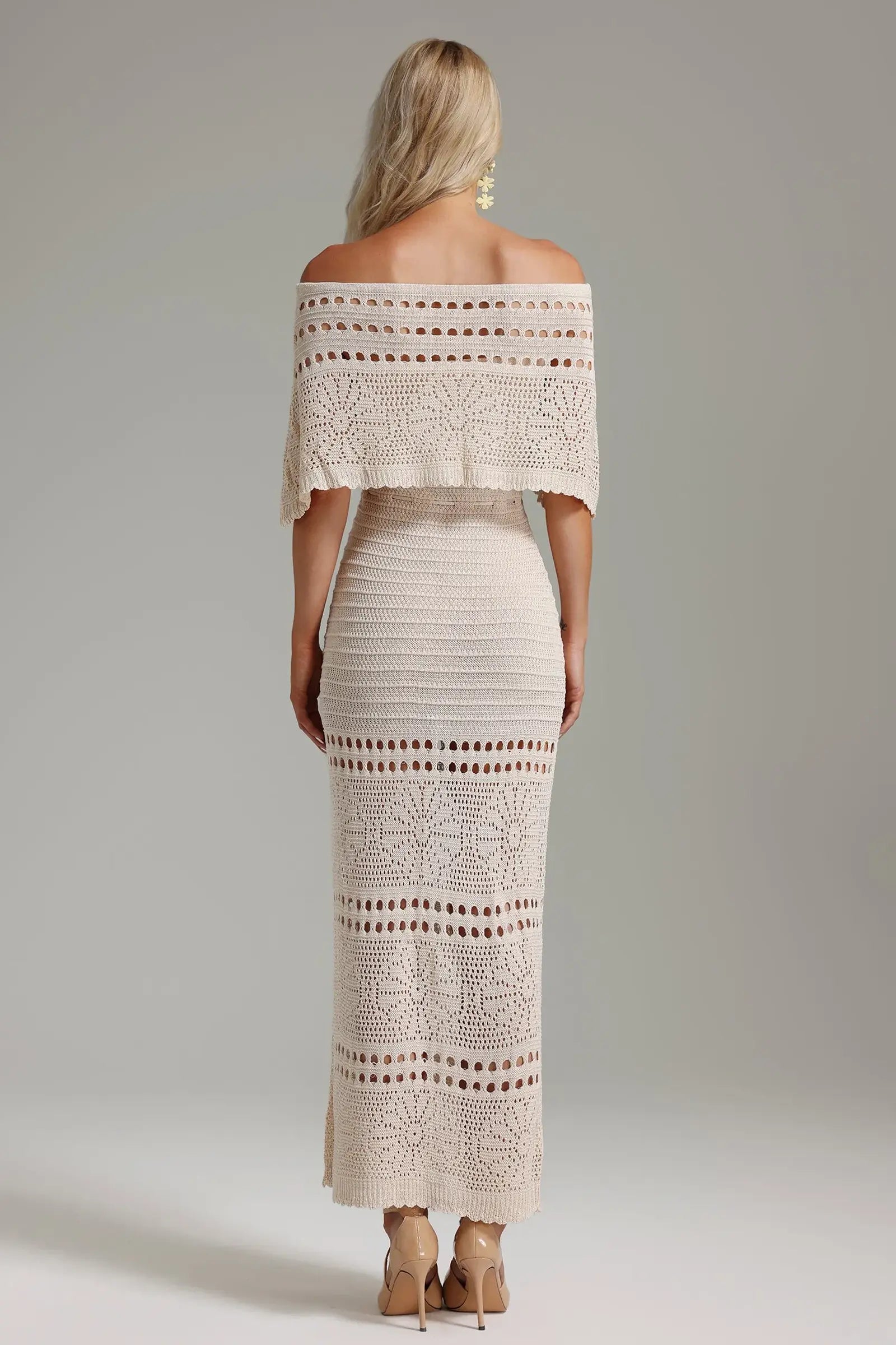 Hedar-Off-shoulder-Hollow-Knitted-Dress-3_1500x