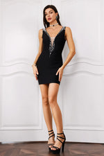 Huresa-V-Neck-Pearls-Bandage-Mini-Dress-Black-(2)_1206x