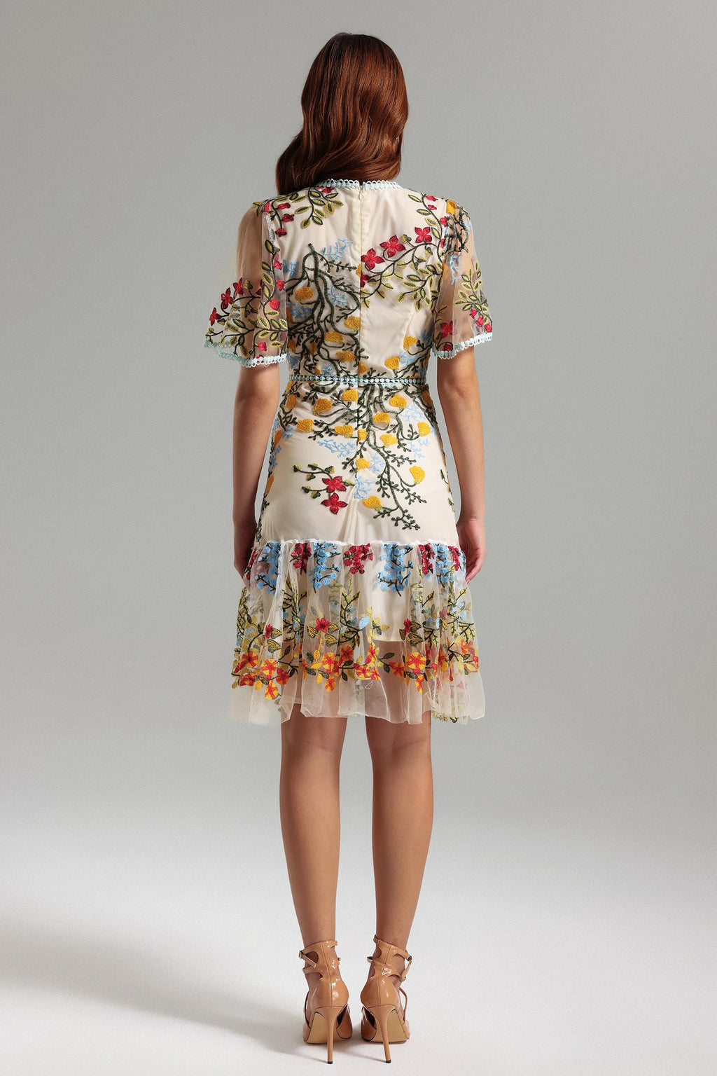 Julieta Floral Embroidery Midi Dress (1)
