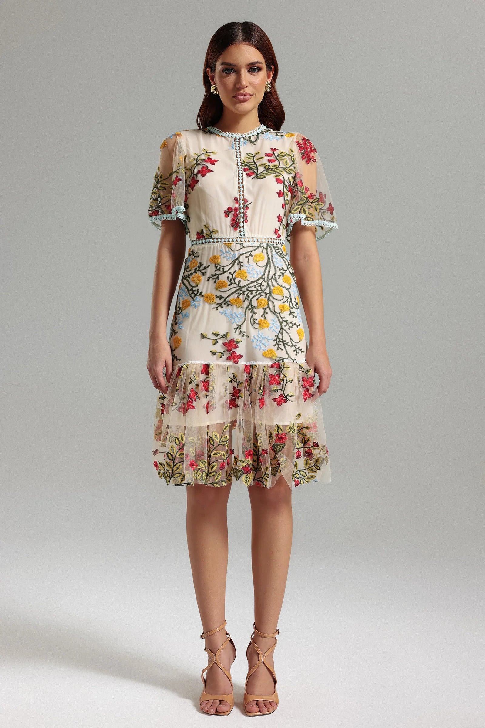 Julieta Floral Embroidery Midi Dress (2)