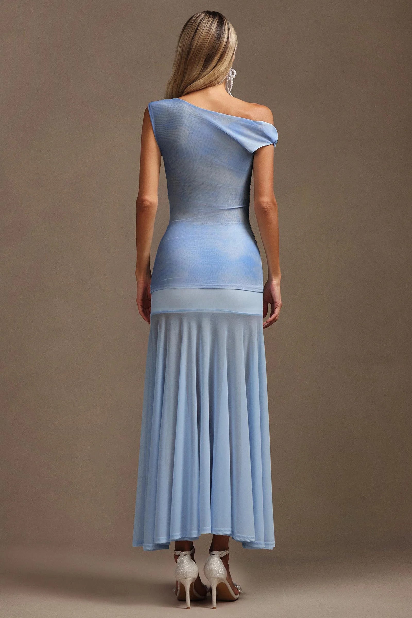 2025.04.17-olya16682