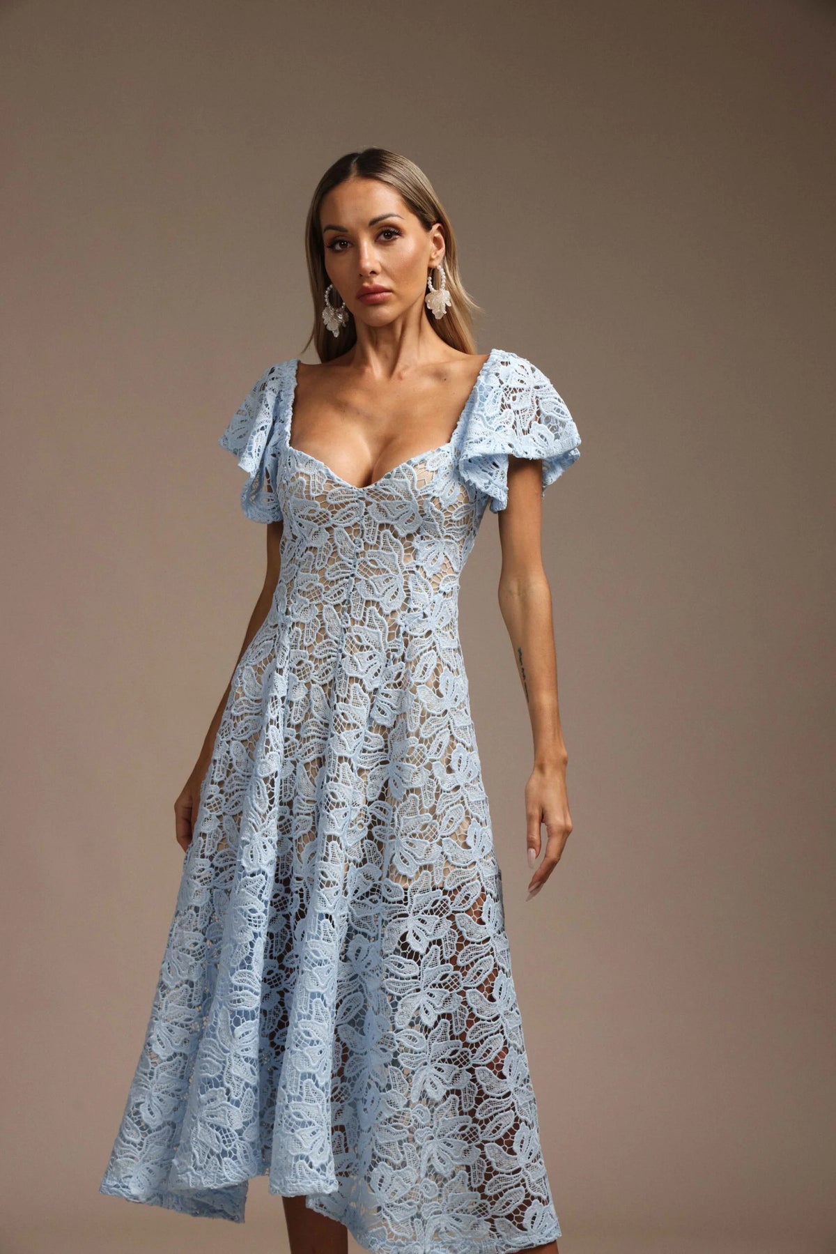 2025.04.17 olya13885