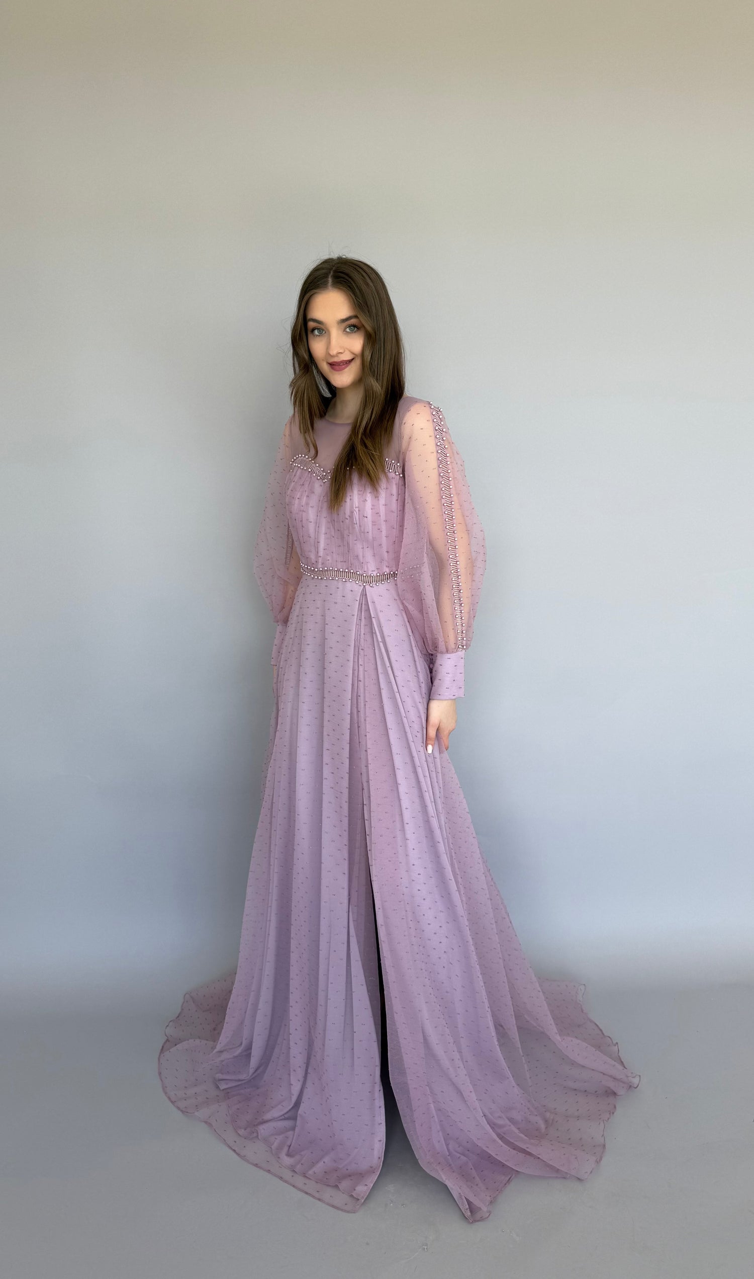 Rochie lungă Sofia mov de seară cu șliț și talie accentuată