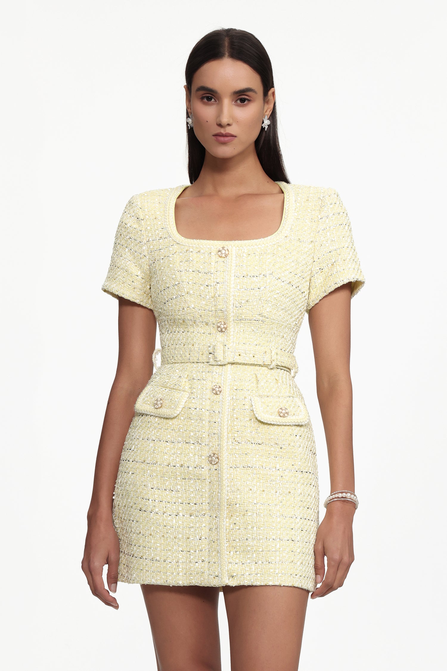 Rochie scurtă Victoria din material tip tweed galben unt